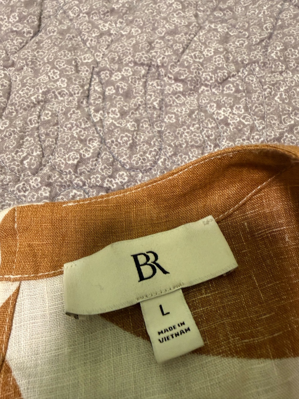 Banana Republic Sleeveless Linen-Blend Abstract Print Top in Brown and Cream - Picture 5 of 6